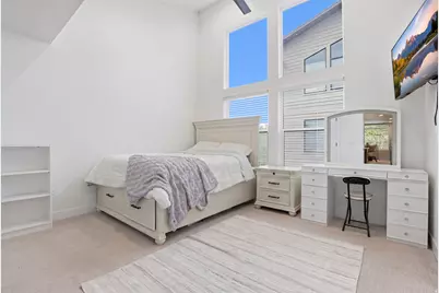 560 E 7215 S, Midvale, UT 84047 - Photo 7