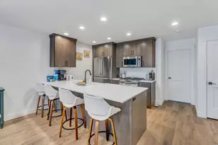 560 E 7215 S, Midvale, UT 84047 - Photo 7