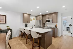 560 E 7215 S, Midvale, UT 84047 - Photo 5
