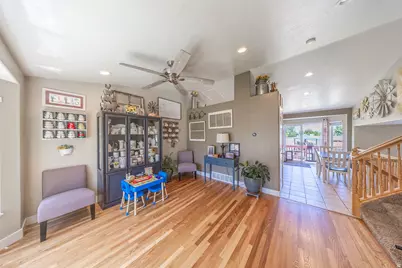 2626 W 3900 S, Roy, UT 84067 - Photo 9