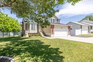2626 W 3900 S, Roy, UT 84067 - Photo 3