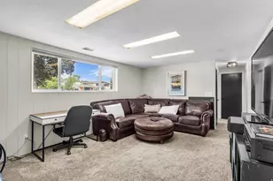 840 N 325 W, Bountiful, UT 84010 - Photo 25