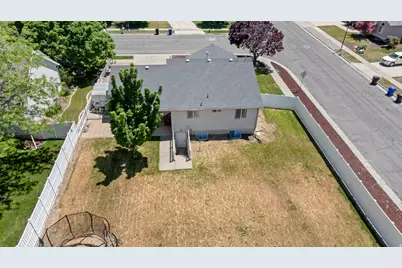 1364 S 1700 W, Syracuse, UT 84075 - Photo 43