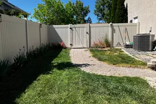 199 W Arbor Dr, Saratoga Springs, UT 84045 - Photo 43