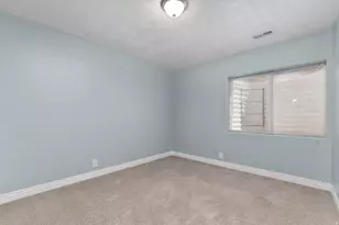7471 S Greenwood Village Dr E, Midvale, UT 84047 - Photo 19