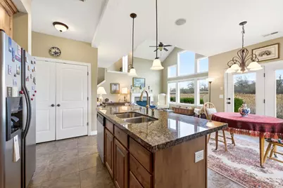 10219 S Mystic Falls Way, South Jordan, UT 84095 - Photo 11