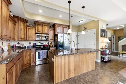 10219 S Mystic Falls Way, South Jordan, UT 84095 - Photo 19