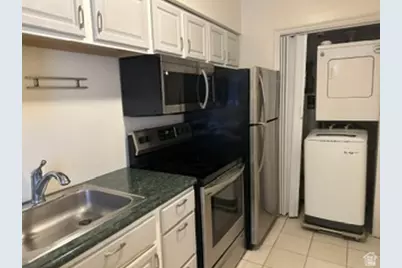 301 E 2700 S #18, South Salt Lake, UT 84115 - Photo 9
