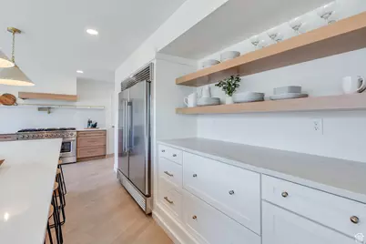 881 S 635 W, Orem, UT 84058 - Photo 11