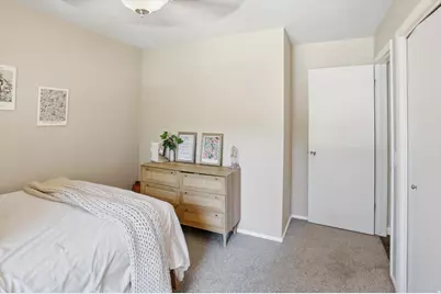 8938 S Manchester Ln, Sandy, UT 84093 - Photo 19