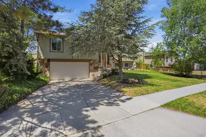 8938 S Manchester Ln, Sandy, UT 84093 - Photo 49