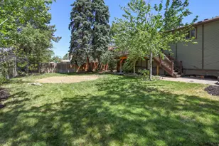 8938 S Manchester Ln, Sandy, UT 84093 - Photo 39