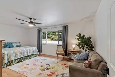 6191 S Rainsborough Rd, Murray, UT 84121 - Photo 11