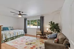 6191 S Rainsborough Rd, Murray, UT 84121 - Photo 11