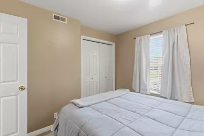 465 N 300 W #29, Provo, UT 84601 - Photo 17