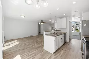4953 S 3000 W, Roy, UT 84067 - Photo 15