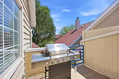 5425 S Spinnaker Row, Taylorsville, UT 84123 - Photo 17