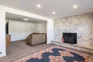 7331 S 1420 E, Cottonwood Heights, UT 84121 - Photo 17
