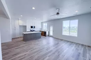 2829 W Guernsey Ln, Plain City, UT 84404 - Photo 13