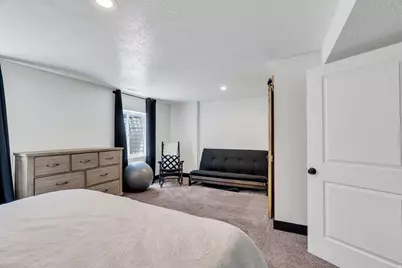 459 S Loader Ave E, Pleasant Grove, UT 84062 - Photo 35