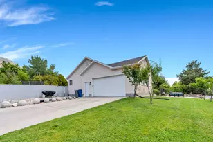459 S Loader Ave E, Pleasant Grove, UT 84062 - Photo 45