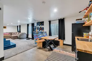 459 S Loader Ave E, Pleasant Grove, UT 84062 - Photo 29