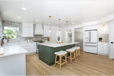 130 S 2050 E, Layton, UT 84040 - Photo 11