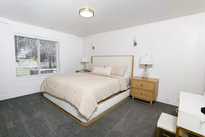 130 S 2050 E, Layton, UT 84040 - Photo 31