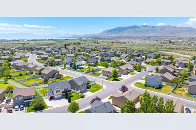 591 S Olive Pl W, Lehi, UT 84043 - Photo 29