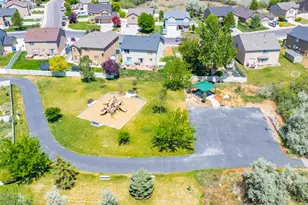 591 S Olive Pl W, Lehi, UT 84043 - Photo 33