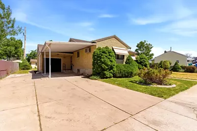 5166 S 2150 W, Roy, UT 84067 - Photo 3