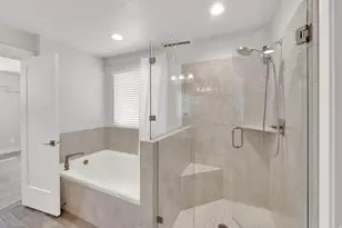 332 W Pages Ln, Bountiful, UT 84010 - Photo 17