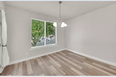 332 W Pages Ln, Bountiful, UT 84010 - Photo 11