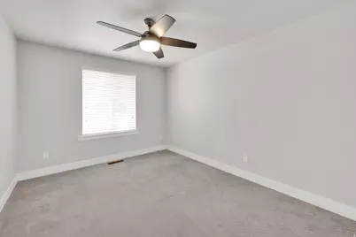 332 W Pages Ln, Bountiful, UT 84010 - Photo 23