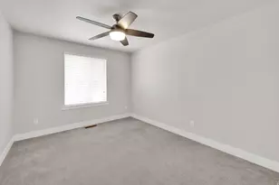 332 W Pages Ln, Bountiful, UT 84010 - Photo 23