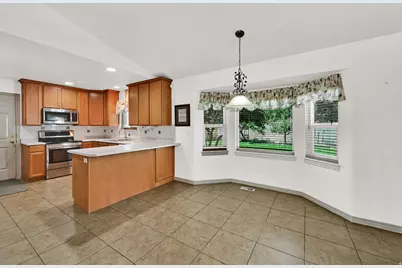 9592 Wood Park Ln, South Jordan, UT 84009 - Photo 13