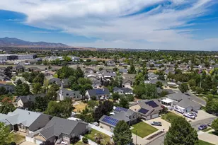9592 Wood Park Ln, South Jordan, UT 84009 - Photo 45