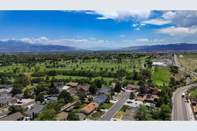 9592 Wood Park Ln, South Jordan, UT 84009 - Photo 35