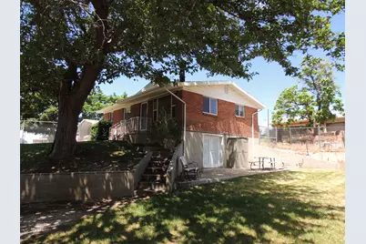 380 E 300 N, Clearfield, UT 84015 - Photo 3