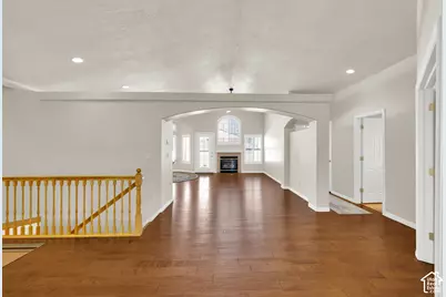 4561 S Lori Leigh Ln, Millcreek, UT 84117 - Photo 5