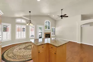 4561 S Lori Leigh Ln, Millcreek, UT 84117 - Photo 17