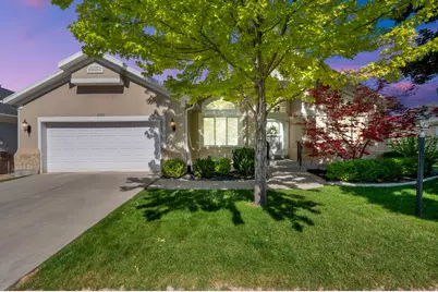 4561 S Lori Leigh Ln, Millcreek, UT 84117 - Photo 1