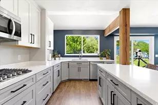 7879 S 1800 E, South Weber, UT 84405 - Photo 7