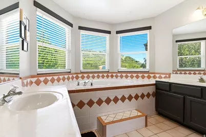 7879 S 1800 E, South Weber, UT 84405 - Photo 11