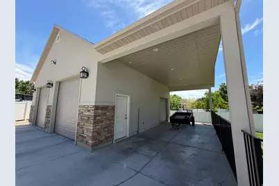 2525 S 1375 W, Syracuse, UT 84075 - Photo 3