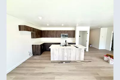 1046 N Summit View Dr W #20, Harrisville, UT 84404 - Photo 3