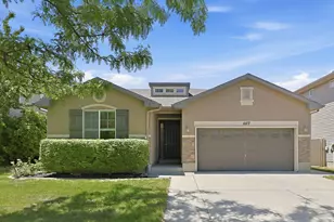 1077 N Bellingham Ct, North Salt Lake, UT 84054 - Photo 1