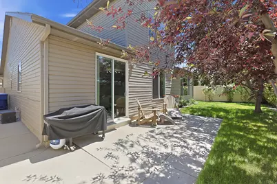 1077 N Bellingham Ct, North Salt Lake, UT 84054 - Photo 29