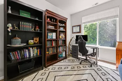 1077 N Bellingham Ct, North Salt Lake, UT 84054 - Photo 17