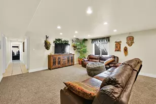 2775 S 725 W, Perry, UT 84302 - Photo 27